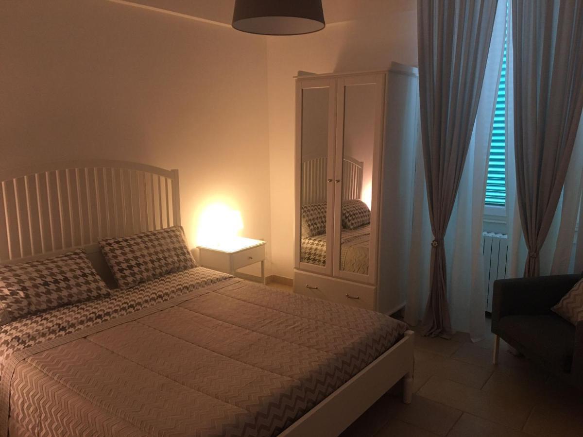Loco43 Bed & Breakfast Noci Ngoại thất bức ảnh